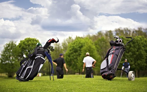 Health Benefits of Playing Golf image courtesy Shutterstock
