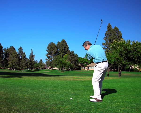 Is arthritis keeping you off the golf course? Image courtesy Shutterstock