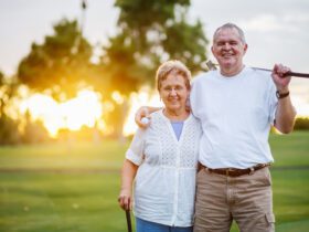 How Senior People & Retirees Can Benefit from Playing Golf