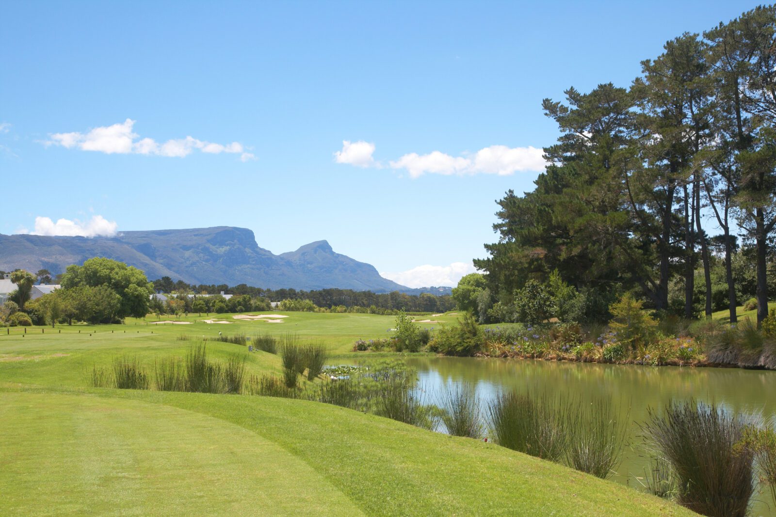 Top Ten Mind-Blowing Golf Courses in Africa