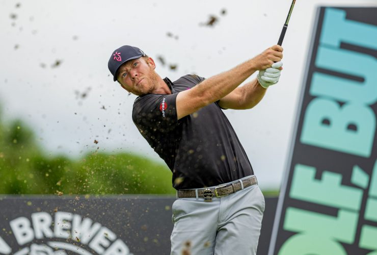 Gooch Earns Back-to-Back LIV Tour Victories With Win in Singapore